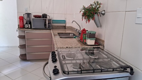 EXCELENTE APARTAMENTO EN LA MEJOR UBICACIÓN DE COPACABANA