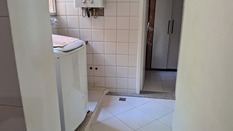 EXCELENTE APARTAMENTO EN LA MEJOR UBICACIÓN DE COPACABANA