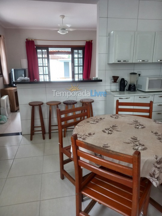 House for vacation rental in Bertioga (Praia da Enseada)
