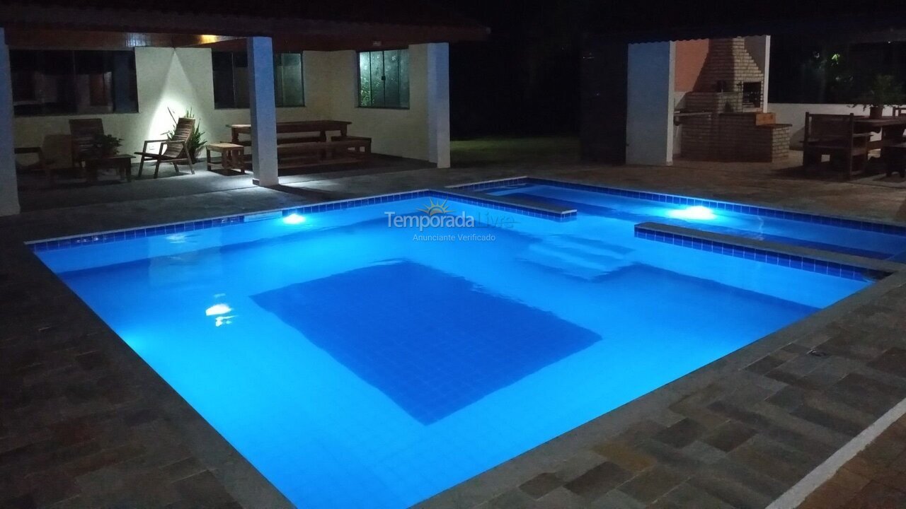 Casa para aluguel de temporada em Quadra (Aleluia Barreiro)