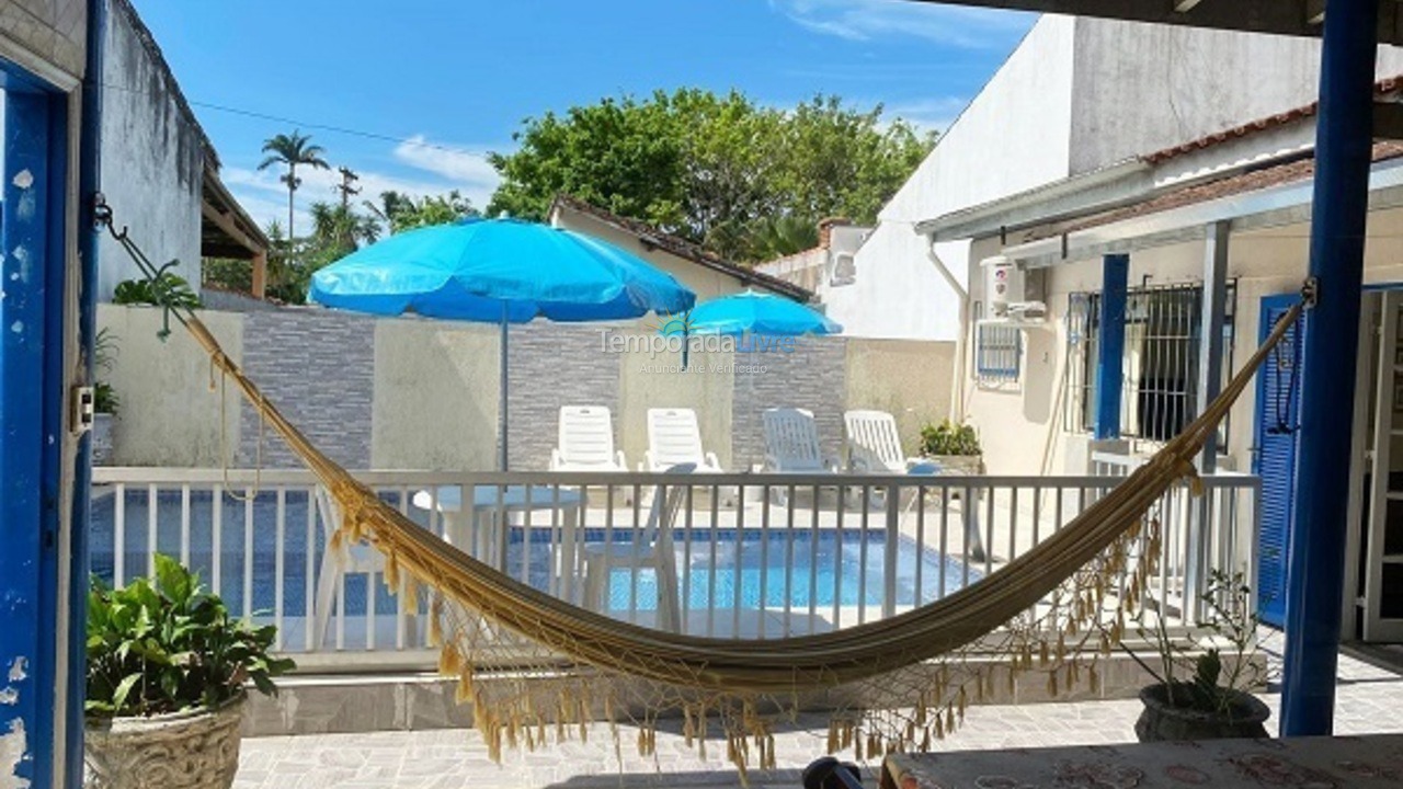Casa para aluguel de temporada em Ubatuba (Maranduba)