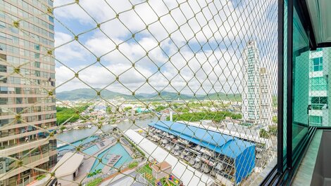 Amplio Apartamento 1SUI 2Q Cuadra Mar 50m de la Playa