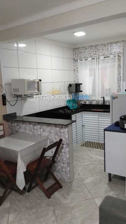 Apartamento para aluguel de temporada em Ubatuba (Maranduba)