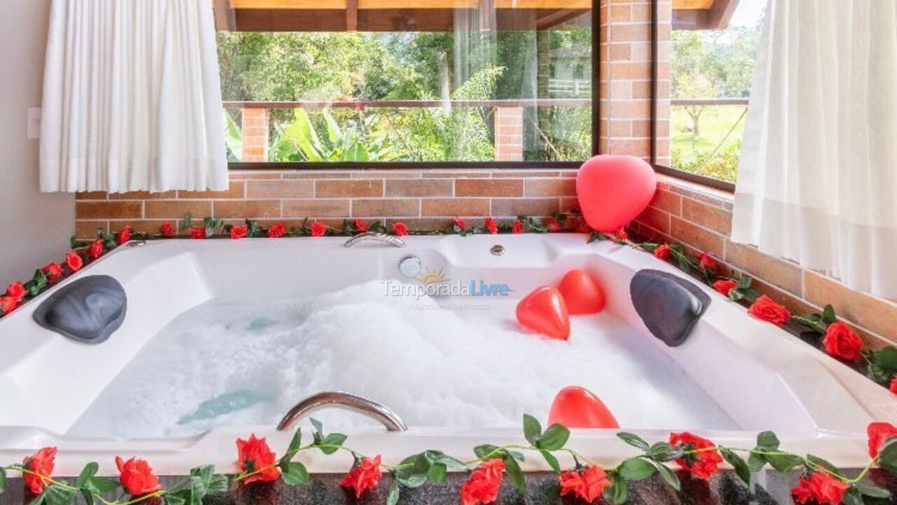 Chácara / sítio para aluguel de temporada em Angelina (Betânia)