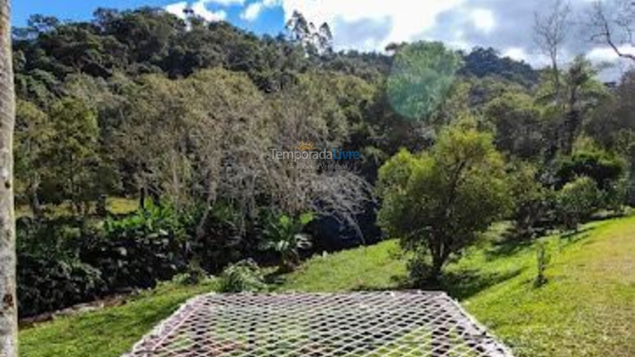 Chácara / sítio para aluguel de temporada em Angelina (Betânia)