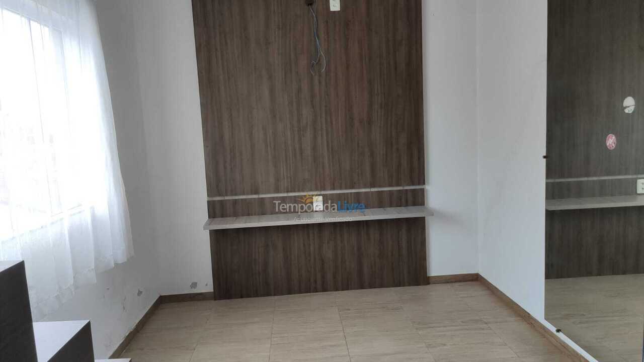 Casa para aluguel de temporada em São Francisco do Sul (Enseada)