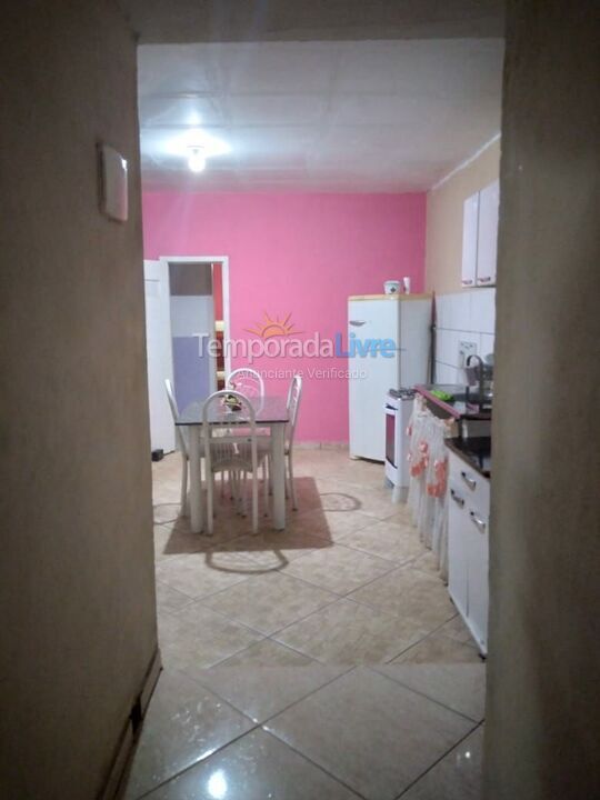 Casa para aluguel de temporada em Arraial do Cabo (Caiçara)