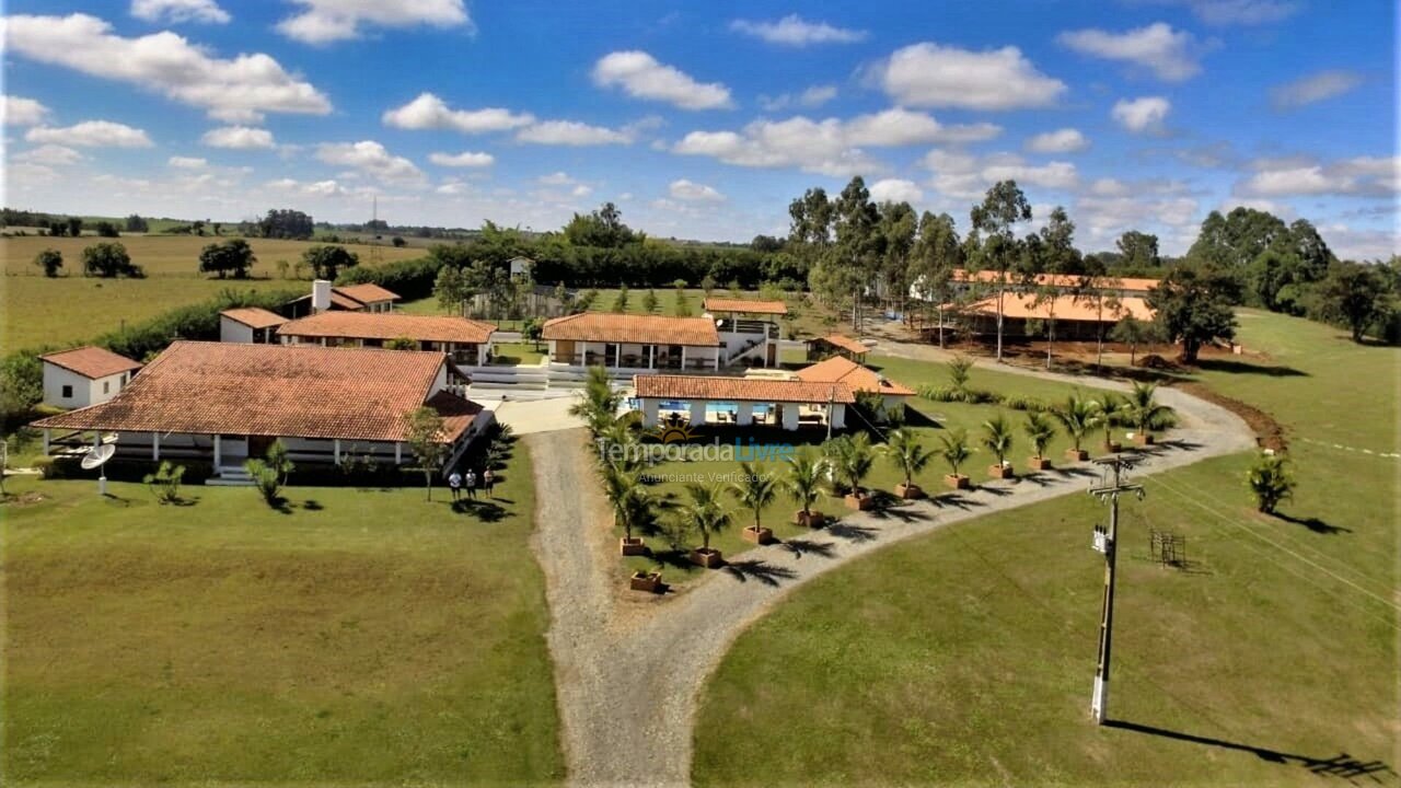 Casa para alquiler de vacaciones em Quadra (Aleluia Barreiro)