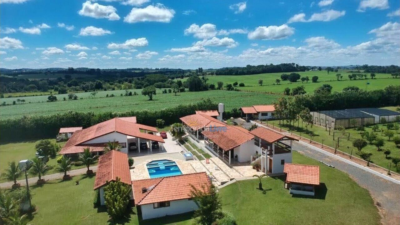 Casa para alquiler de vacaciones em Quadra (Aleluia Barreiro)