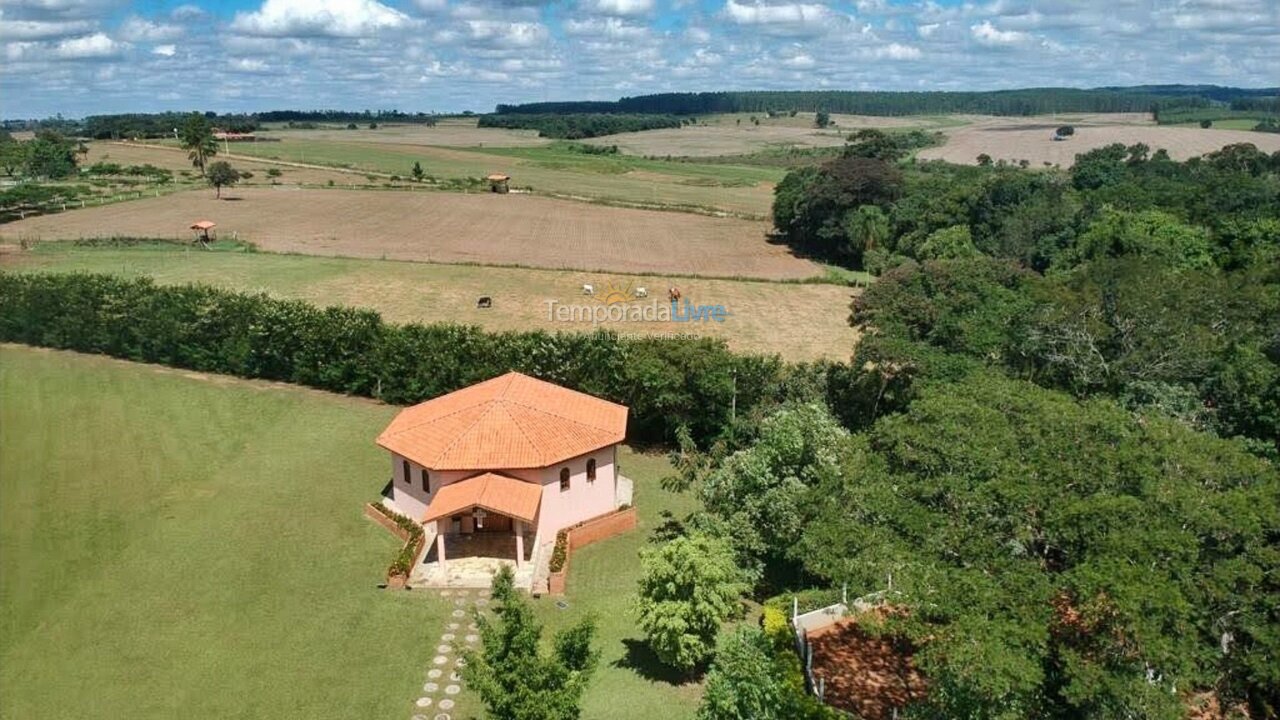 Casa para alquiler de vacaciones em Quadra (Aleluia Barreiro)