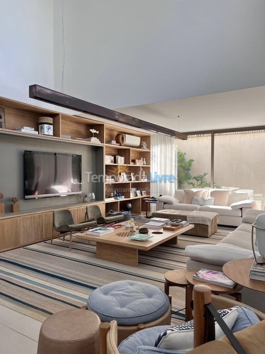 Casa para aluguel de temporada em São Sebastião (Praia da Baleia)