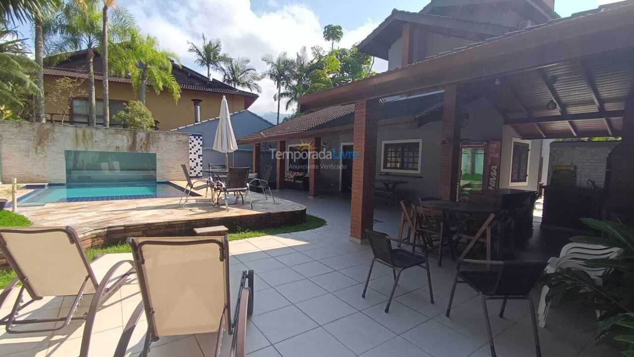 House for vacation rental in São Sebastião (Praia da Baleia)