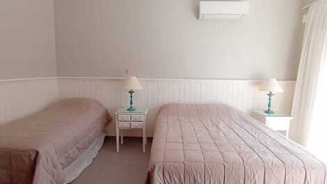 Juquehy frente al mar disponible Navidad, Enero y Carnaval. 6 suites.