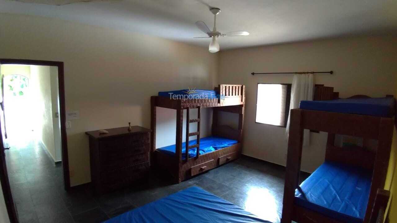 House for vacation rental in Bertioga (Praia de Guaratuba)