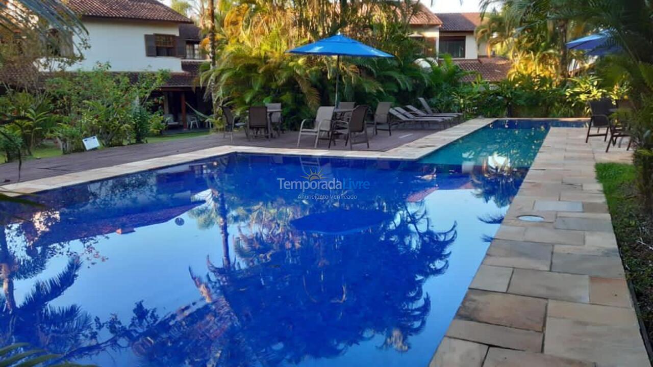 Casa para aluguel de temporada em São Sebastião (Praia da Baleia)