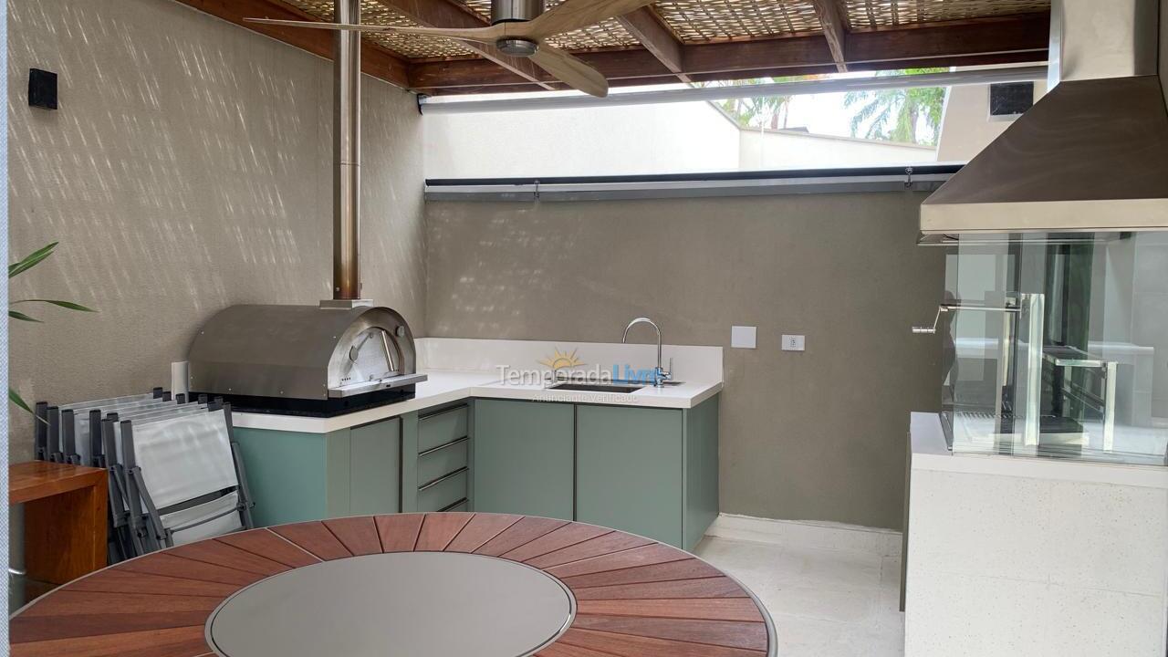 Casa para alquiler de vacaciones em São Sebastião (Juquehy)