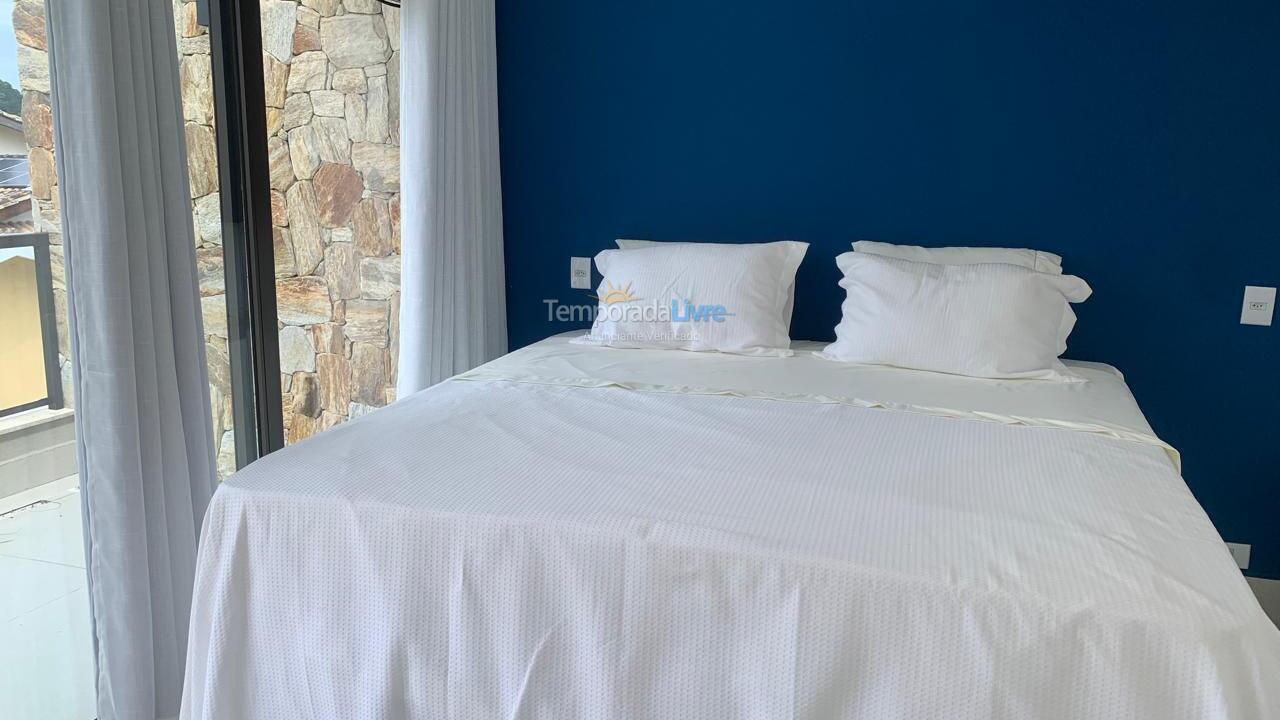 Casa para alquiler de vacaciones em São Sebastião (Juquehy)