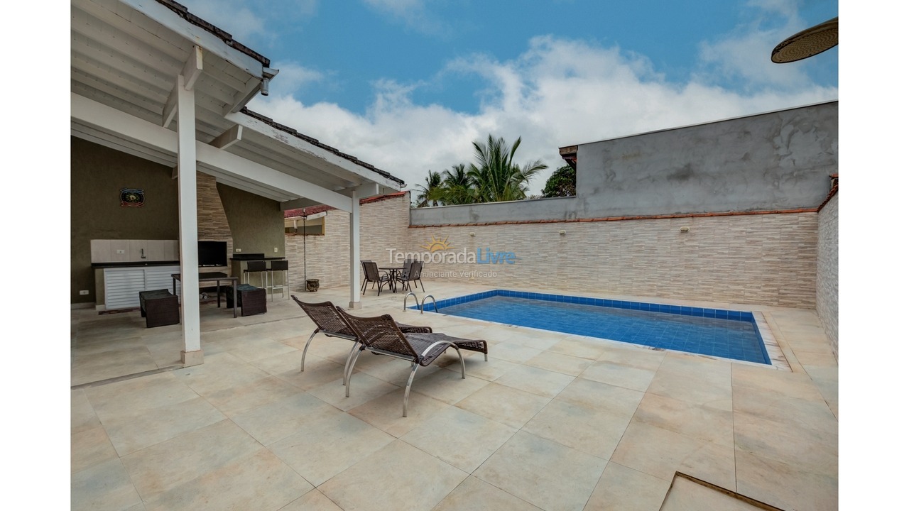 House for vacation rental in Caraguatatuba (Massaguaçu)