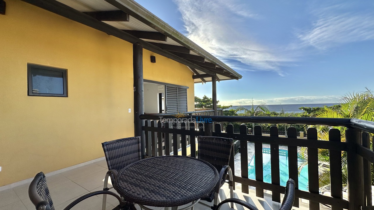 House for vacation rental in Guaratuba (Barra do Saí)