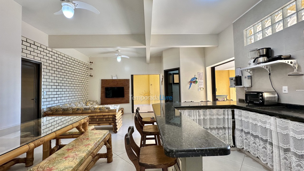 House for vacation rental in Guaratuba (Barra do Saí)