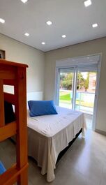 BEAUTIFUL HOUSE IN BERTIOGA FOR 10 PEOPLE