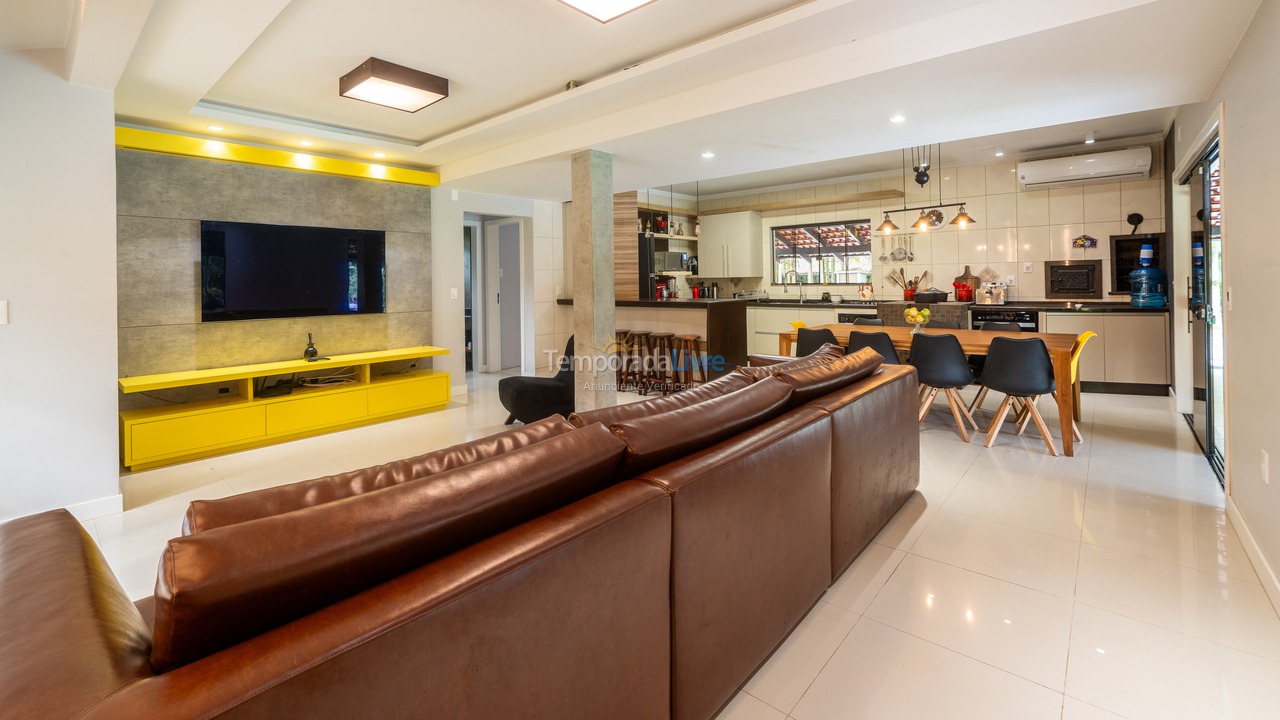 Ranch for vacation rental in Joinville (Pirabeiraba)