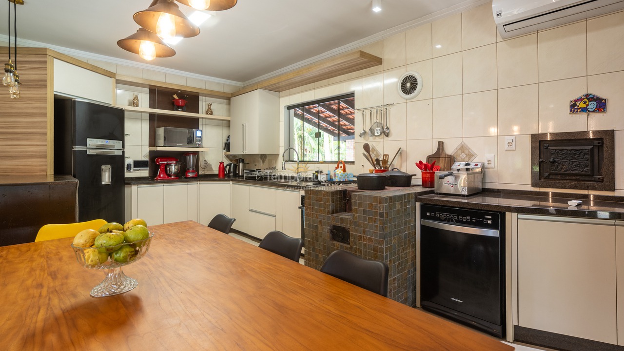 Ranch for vacation rental in Joinville (Pirabeiraba)