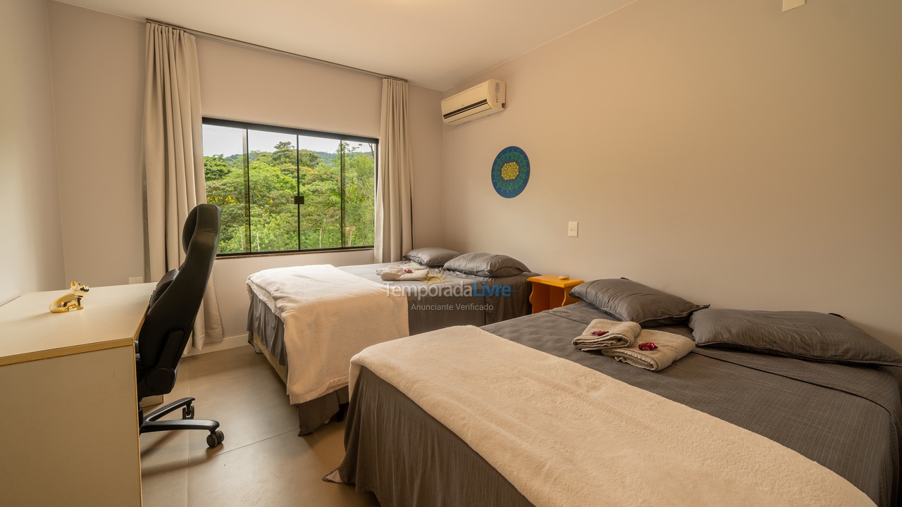 Ranch for vacation rental in Joinville (Pirabeiraba)