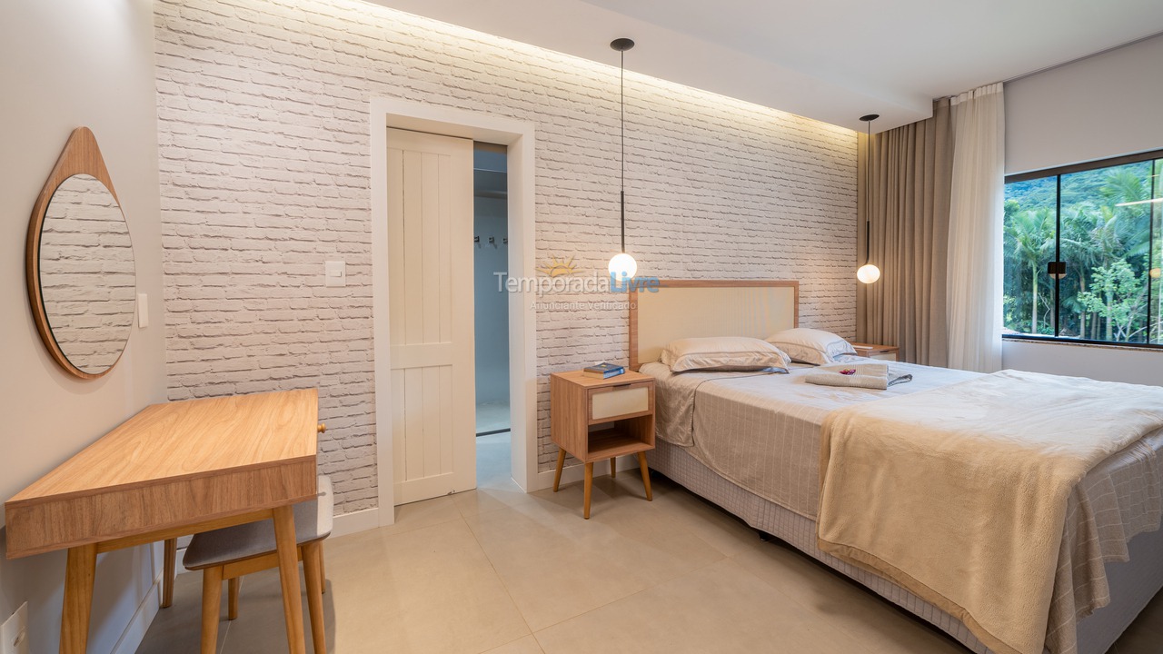 Ranch for vacation rental in Joinville (Pirabeiraba)