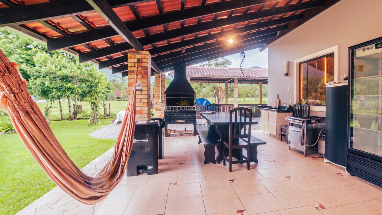 Ranch for vacation rental in Joinville (Pirabeiraba)