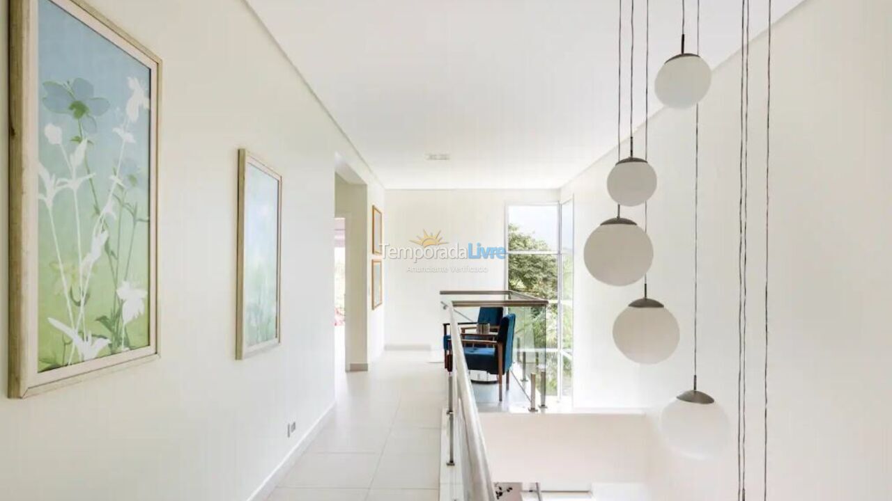 Casa para aluguel de temporada em Bertioga (Condominio Morada da Praia)