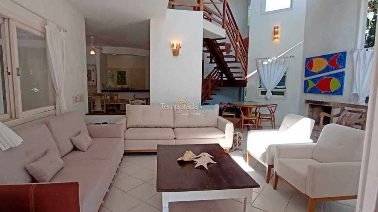 House for vacation rental in São Sebastião (Praia da Baleia)