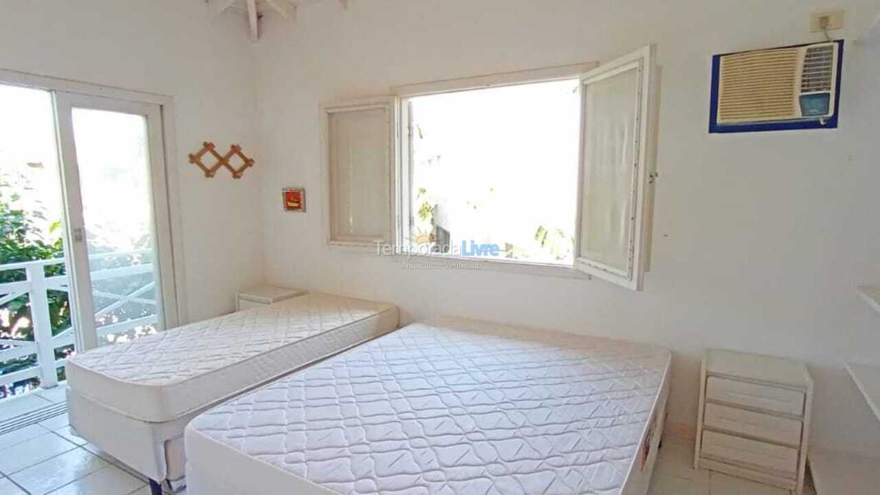 House for vacation rental in São Sebastião (Praia da Baleia)