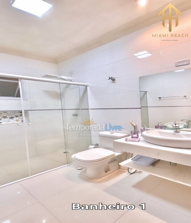 House for vacation rental in Bertioga (Condominio Morada da Praia)