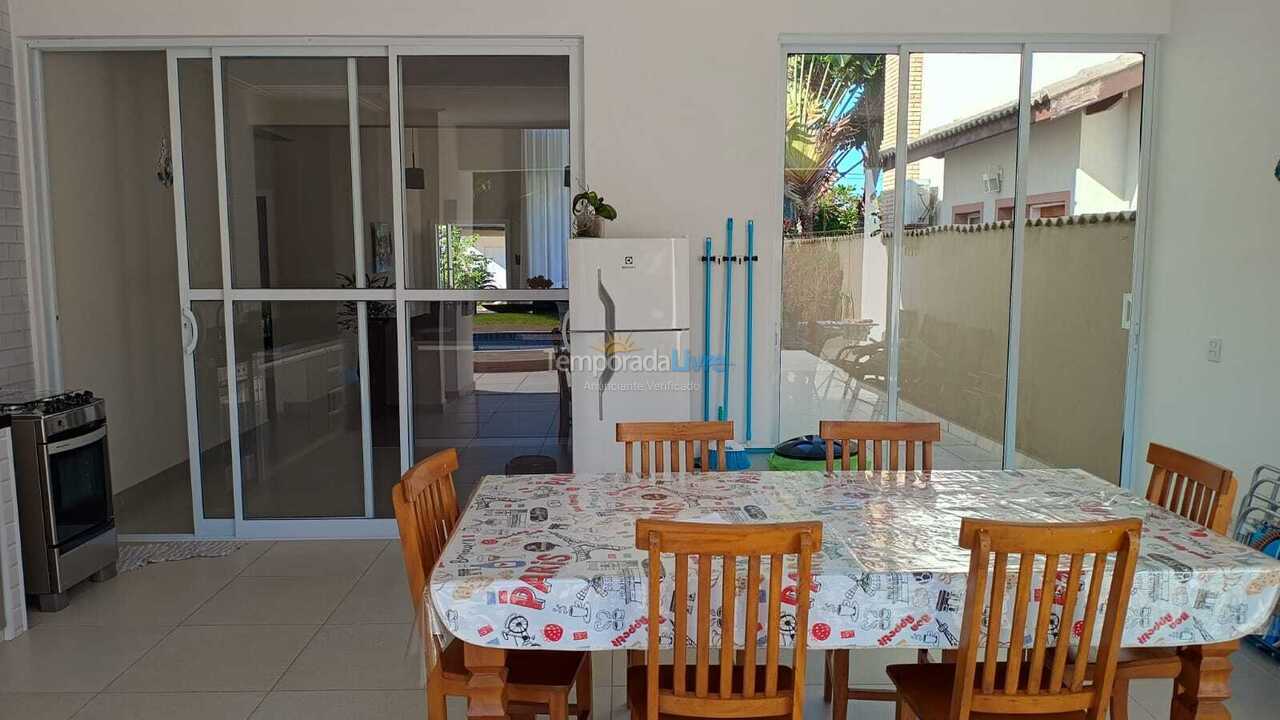 House for vacation rental in Bertioga (Condominio Morada da Praia)
