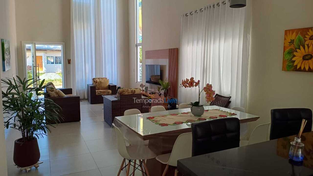 House for vacation rental in Bertioga (Condominio Morada da Praia)