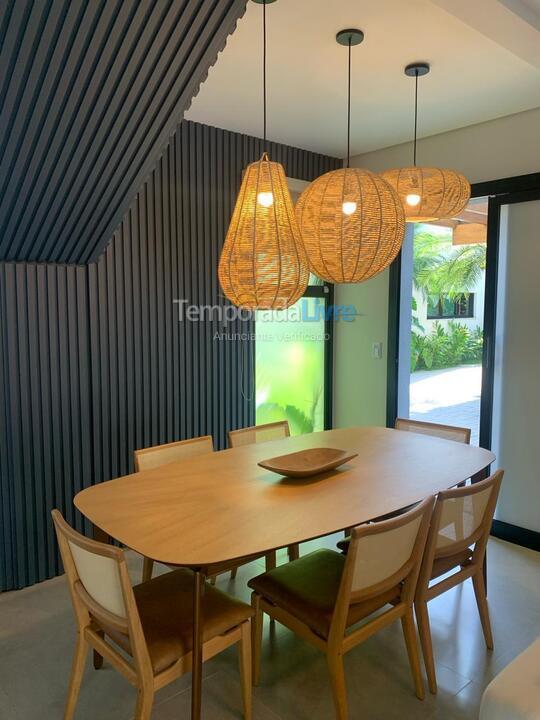 Casa para alquiler de vacaciones em São Sebastião (Juquehy)