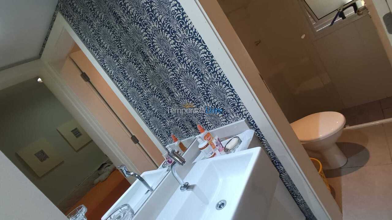 Casa para aluguel de temporada em São Sebastião (Praia da Baleia)