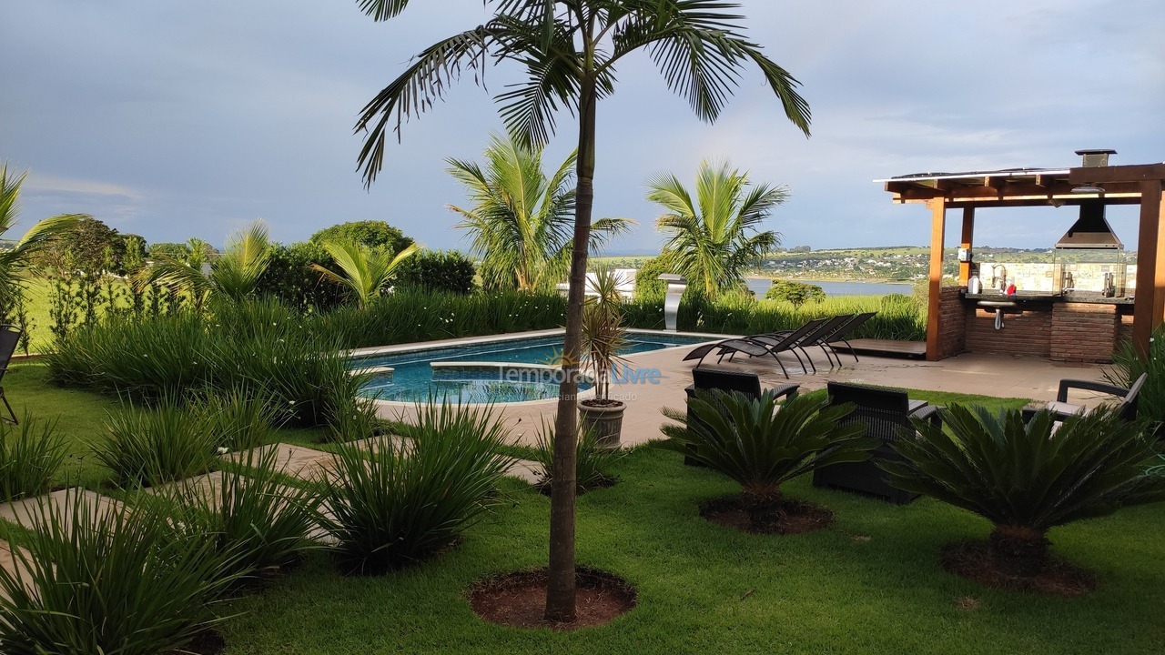 House for vacation rental in Itaí (Riviera Santa Cristina)