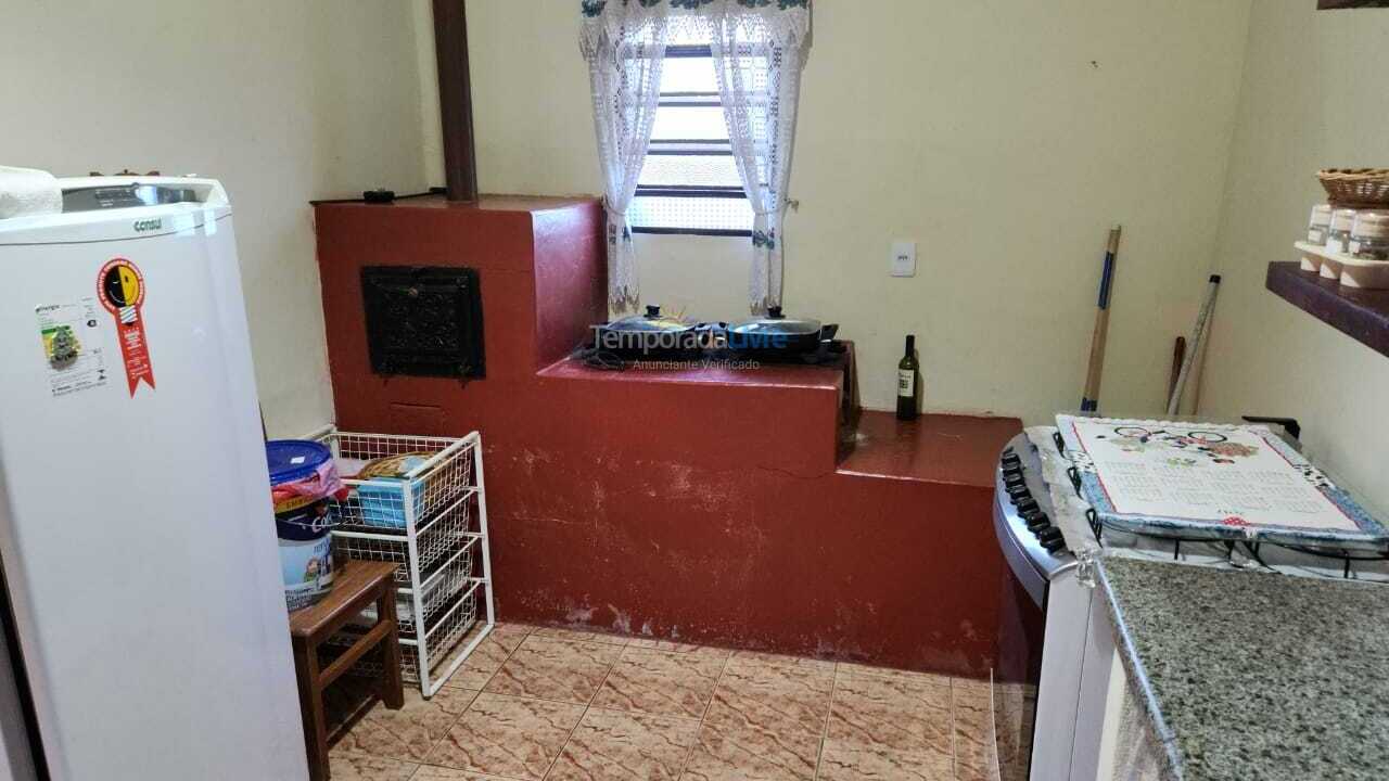 Chácara / sítio para aluguel de temporada em Resende (Engenheiro Passos)