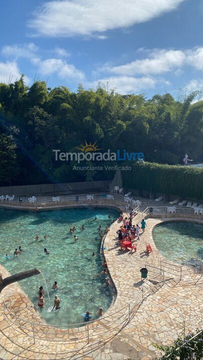 Apartamento para aluguel de temporada em Caldas Novas (Rua Orcalino Santos 219bairro Termal Caldas Novas)