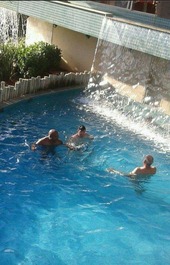 Caldas novas temporada Araras $80reais dia 5pessoas 64984339171wt