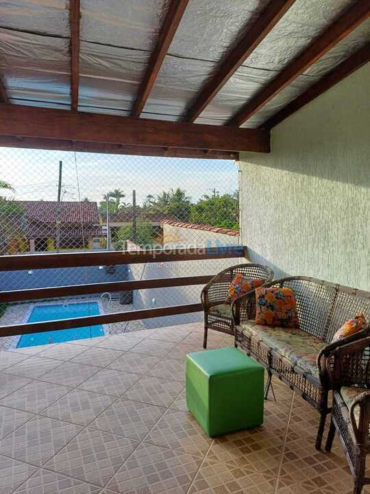 Casa para aluguel de temporada em Caraguatatuba (Massaguaçu)