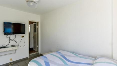 Apt Ipanema post 9, 200 MTS from the beach the best location in Ipanema