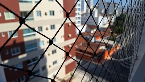 Apartamento de 2 dormitorios, una suite, cerca de la playa.