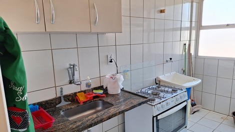 Apartamento de 2 dormitorios, una suite, cerca de la playa.