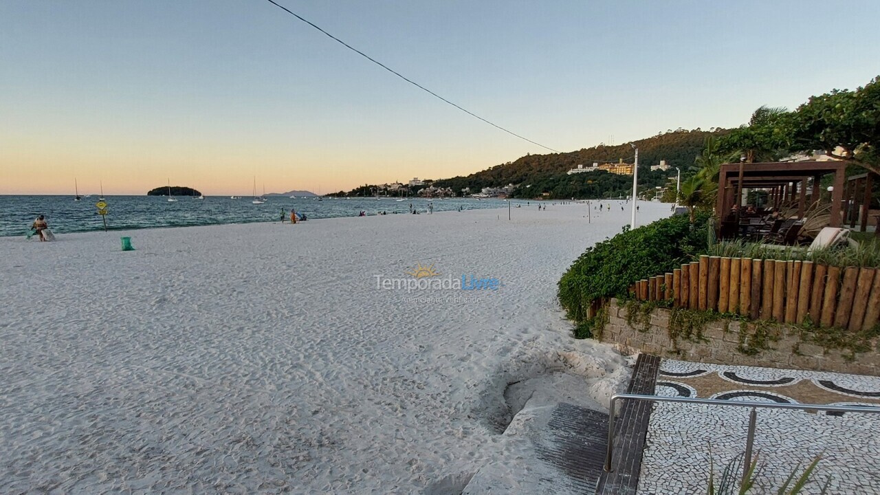 Apartamento para aluguel de temporada em Florianopolis (Jurerê)