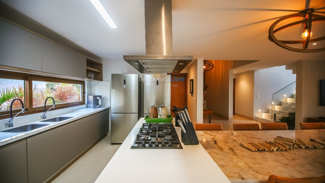 Casa para alquiler de vacaciones em Camaçari (Praia de Guarajuba)