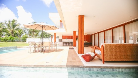 Guarajuba - House with 7 suites Pé na Areia