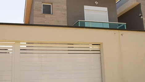 CASA LUXUOSA PARA 8 PESSOAS NA PRAIA DE BERTIOGA